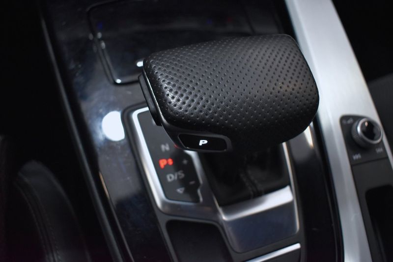 Audi A4 bild 17