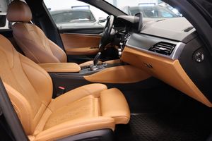 BMW 520 bild 10