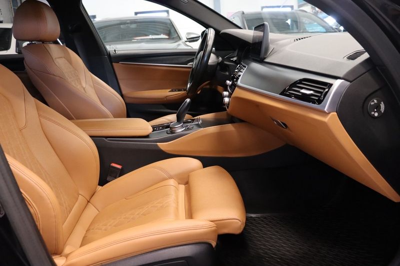 BMW 520 bild 10