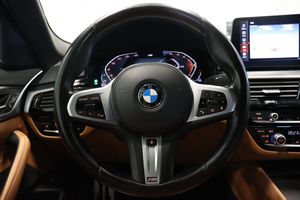 BMW 520 bild 13