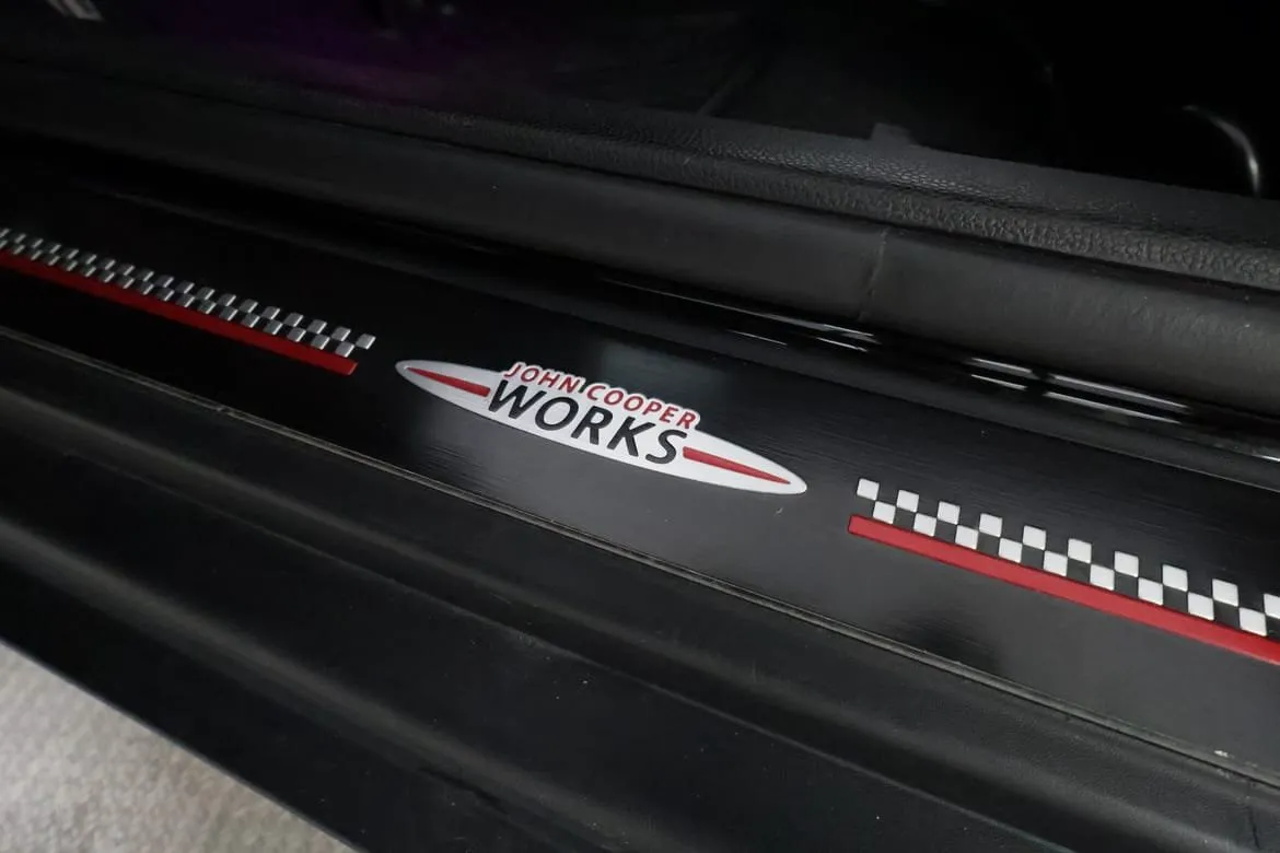 Vehicle image 22