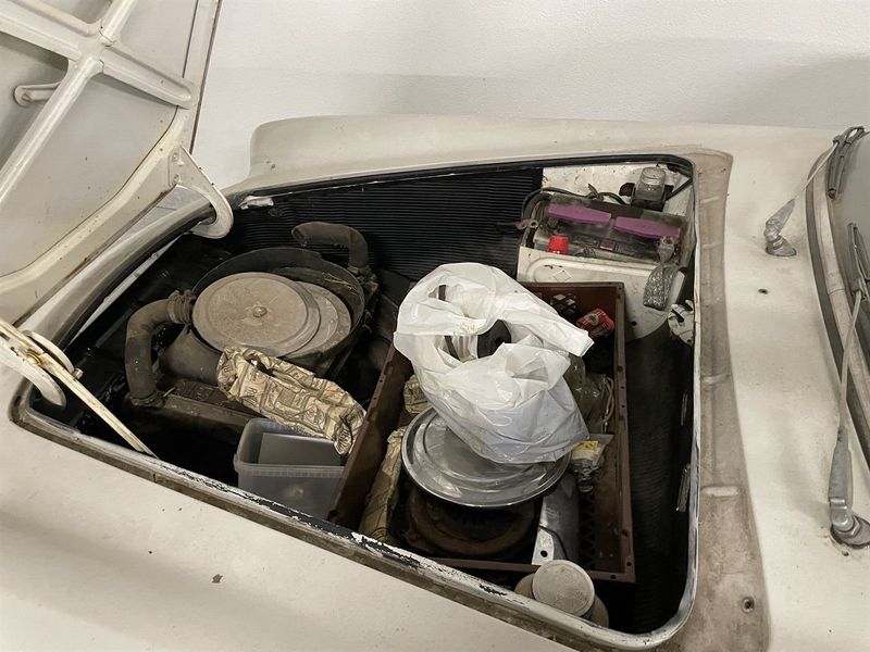 Renault Caravelle bild 6
