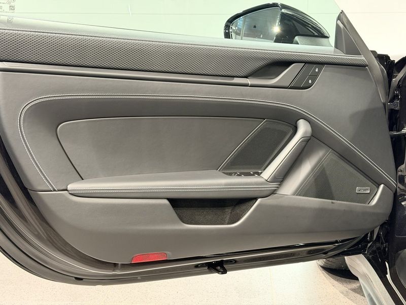 Porsche 992 bild 16