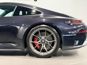 Porsche 992 bild 10