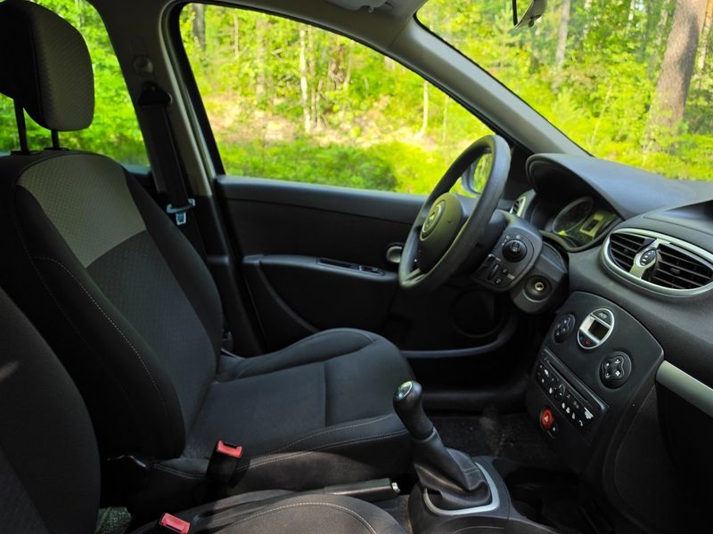 Renault Clio bild 10
