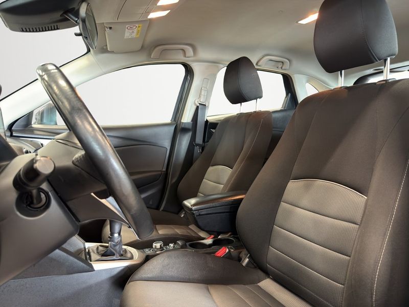 Mazda CX-3 bild 9