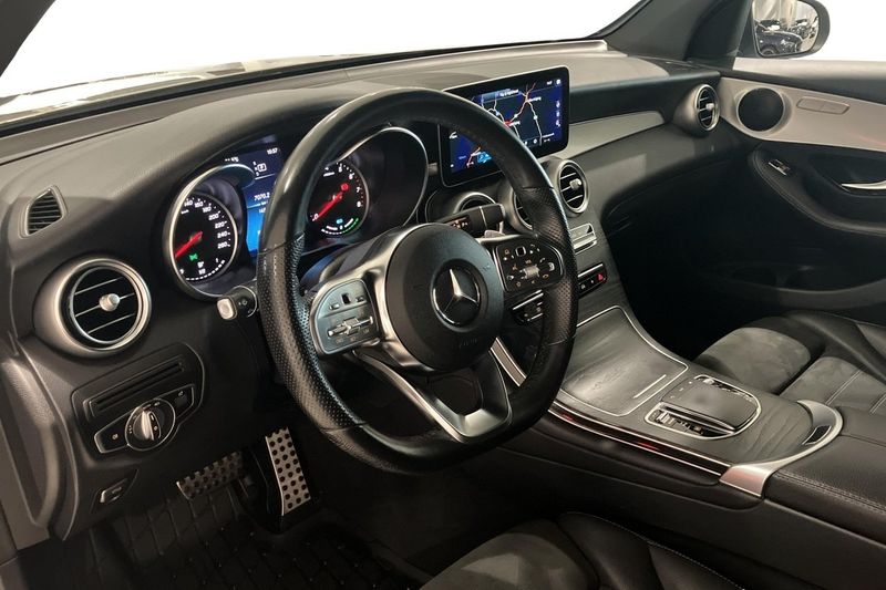 Mercedes GLC300 bild 7