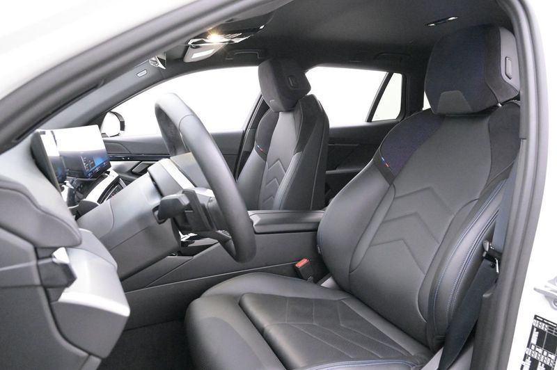 BMW i5 bild 9