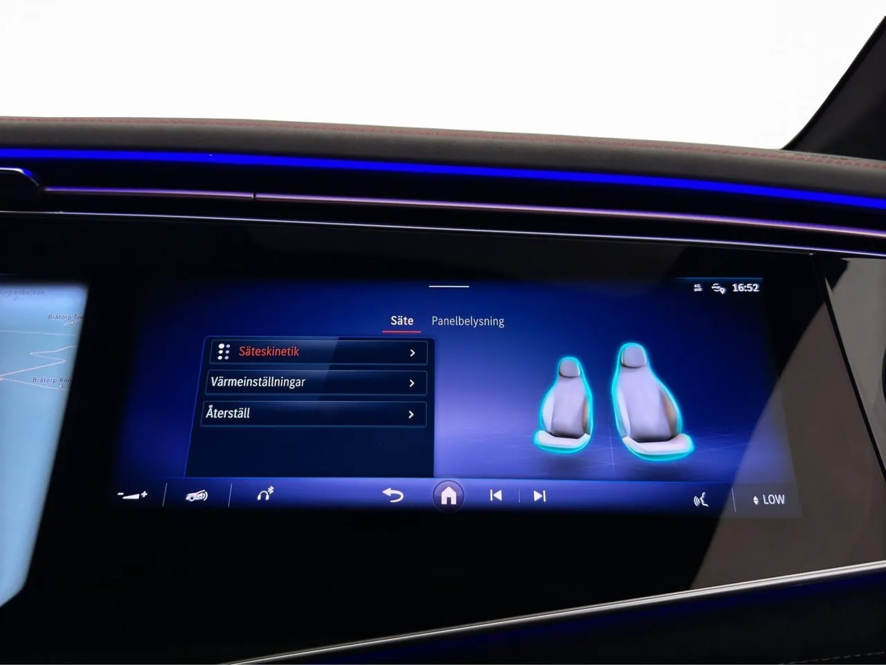 Vehicle image 36