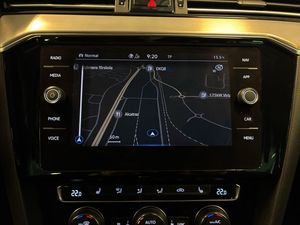 Volkswagen Passat bild 15