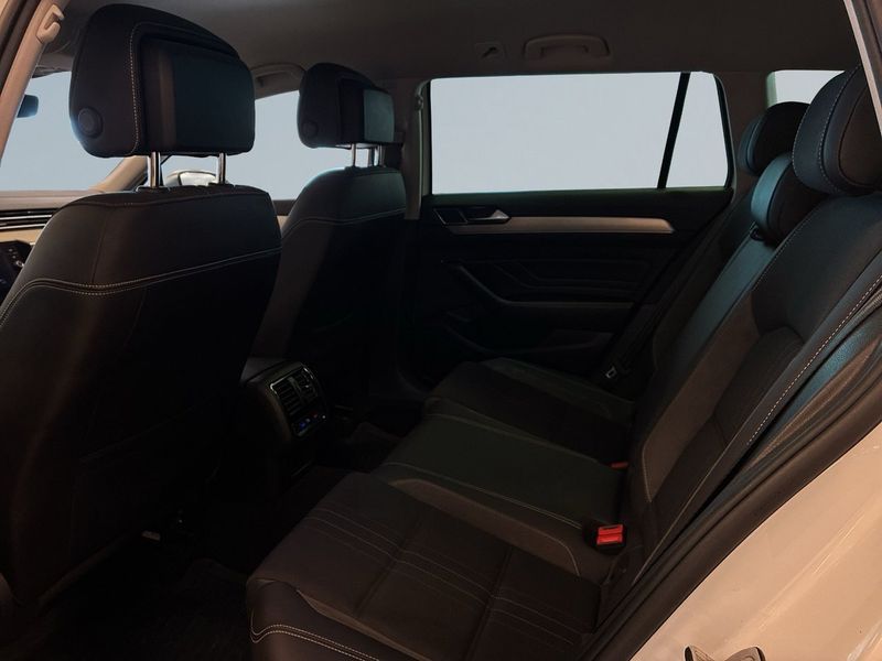 Volkswagen Passat bild 13