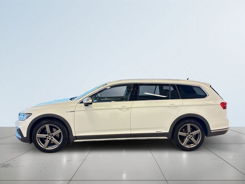 Volkswagen Passat bild 4