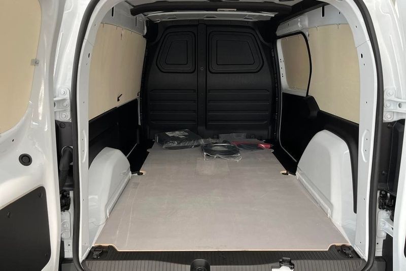 Mercedes eCitan bild 14