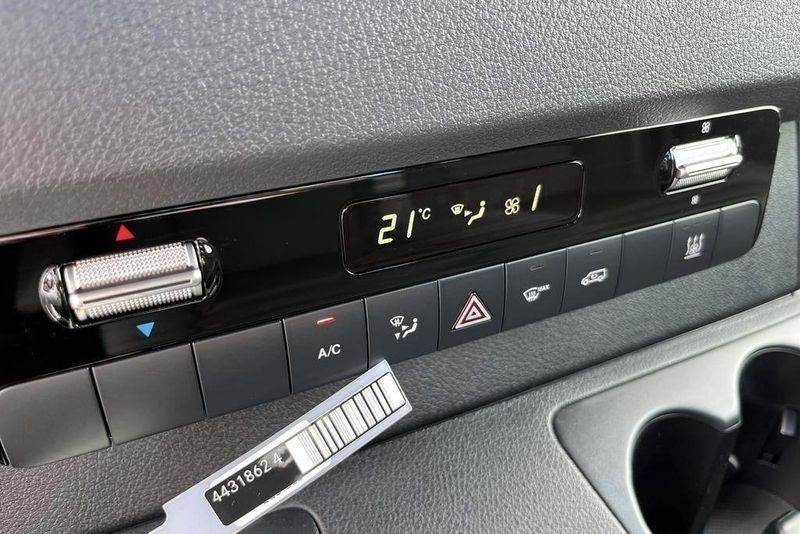 Mercedes Sprinter bild 13