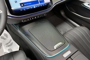 Mercedes E300 bild 12