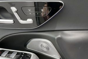 Mercedes E300 bild 13