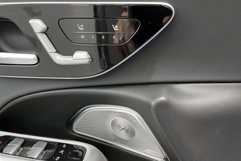 Mercedes E300 bild 13