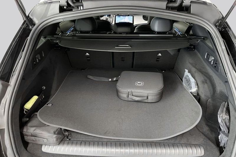 Mercedes E300 bild 14