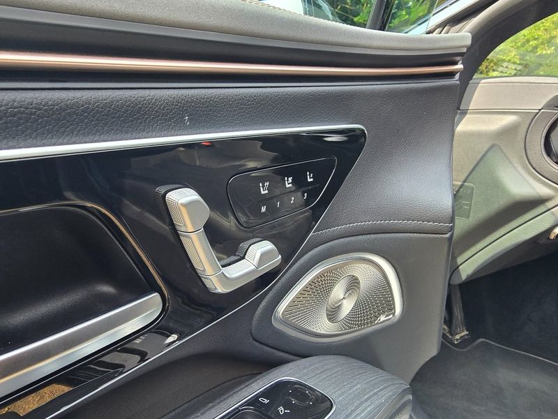 Mercedes EQS450+ bild 12