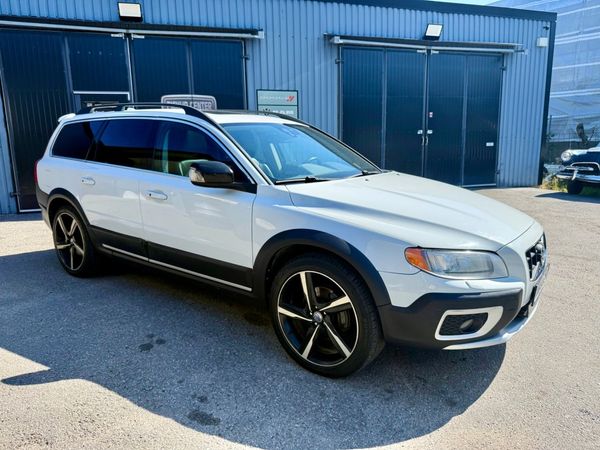 Volvo XC70 D5 AWD Geartronic Summum - 2012