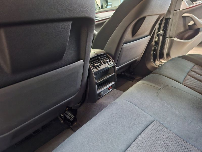 BMW 520 bild 12