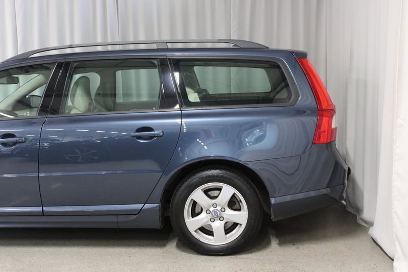 Volvo V70 bild 8