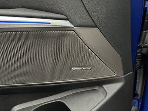 BMW 320 bild 11