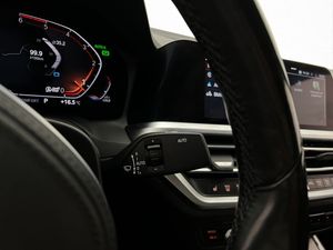BMW 320 bild 17