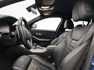 BMW 320 bild 12