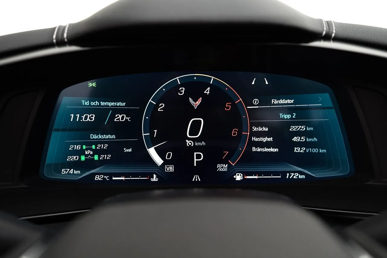 Vehicle image 8
