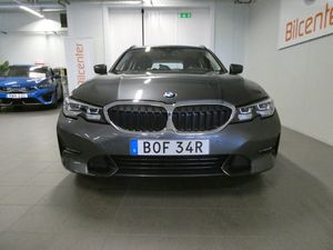 BMW 330 bild 10