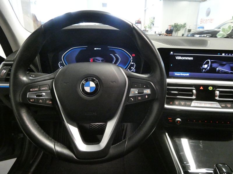 BMW 330 bild 15