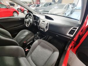 Hyundai i20 bild 15