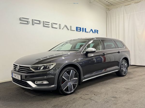 Volkswagen Passat Alltrack 2.0 TDI 4M 240hk Panorama Värmare Drag - 2019