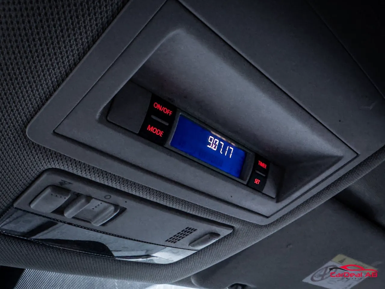 Vehicle image 18