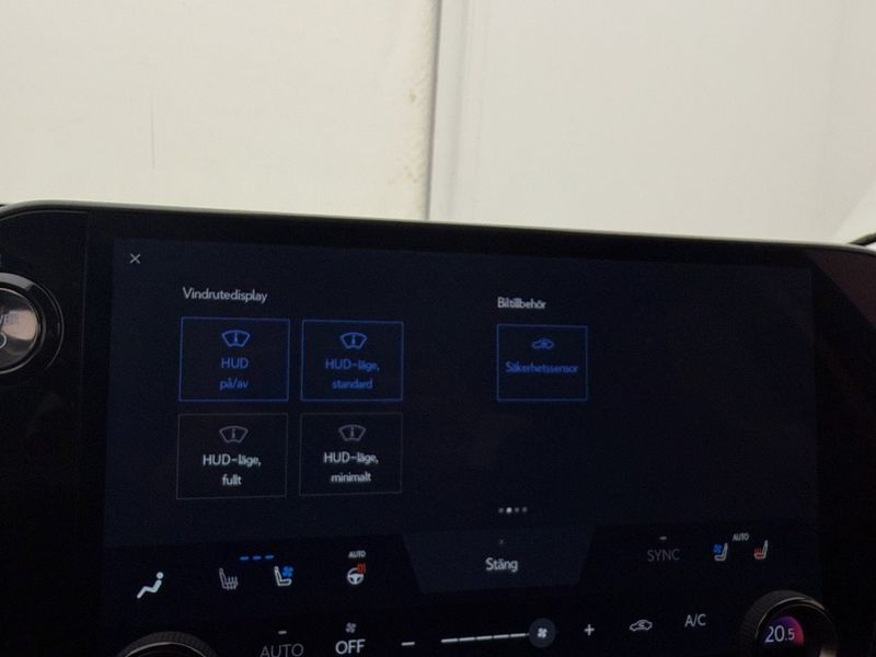 Lexus NX bild 32