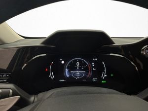 Lexus NX bild 17