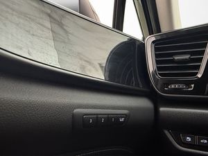 Lexus NX bild 28