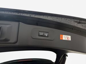 Lexus NX bild 10