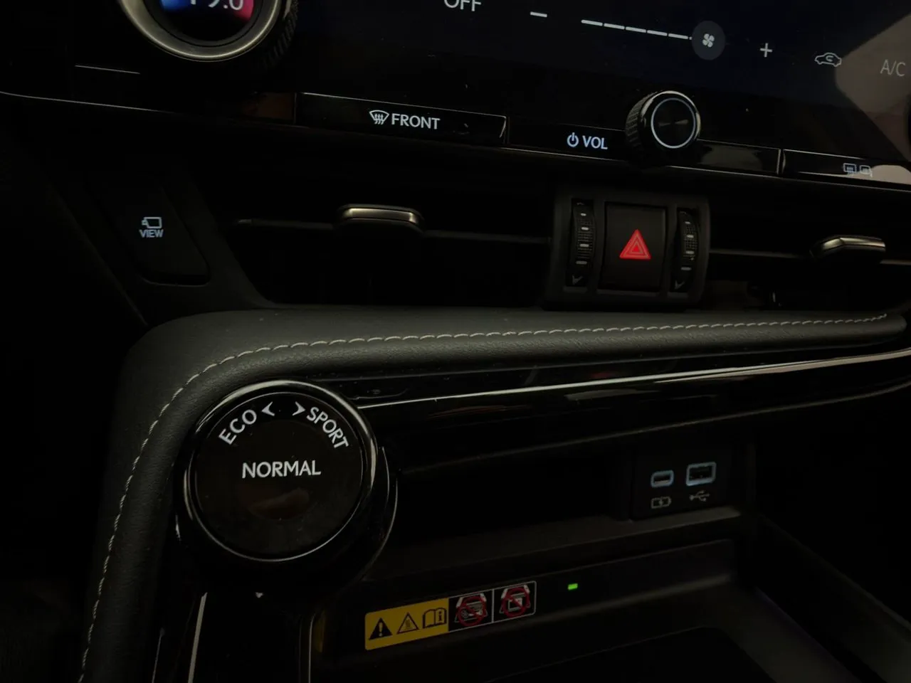Vehicle image 23