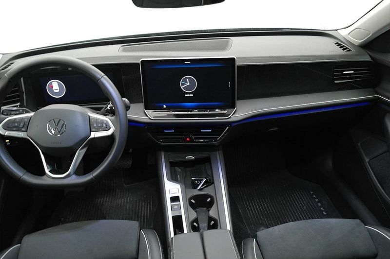 Volkswagen Passat bild 8