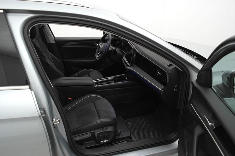Volkswagen Passat bild 21