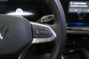 Volkswagen Passat bild 11