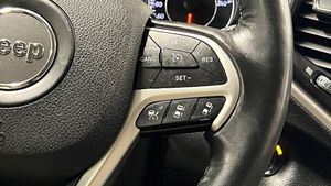 Jeep Cherokee bild 24