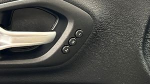 Jeep Cherokee bild 18