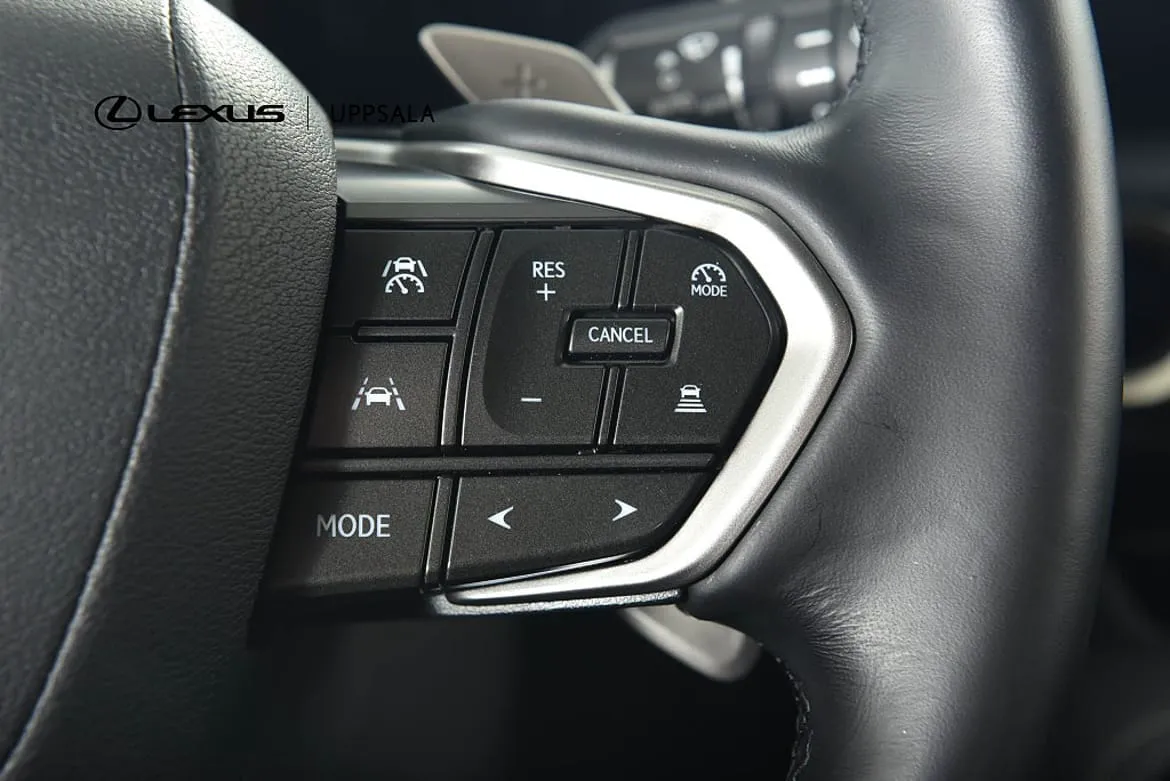 Vehicle image 34