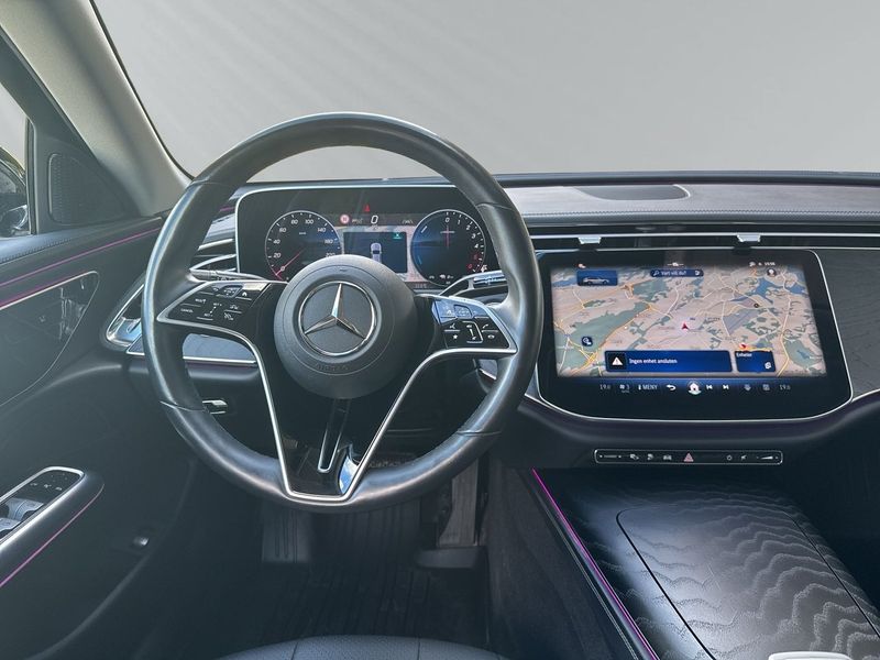 Mercedes E300 bild 15