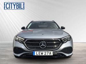 Mercedes E300 bild 2