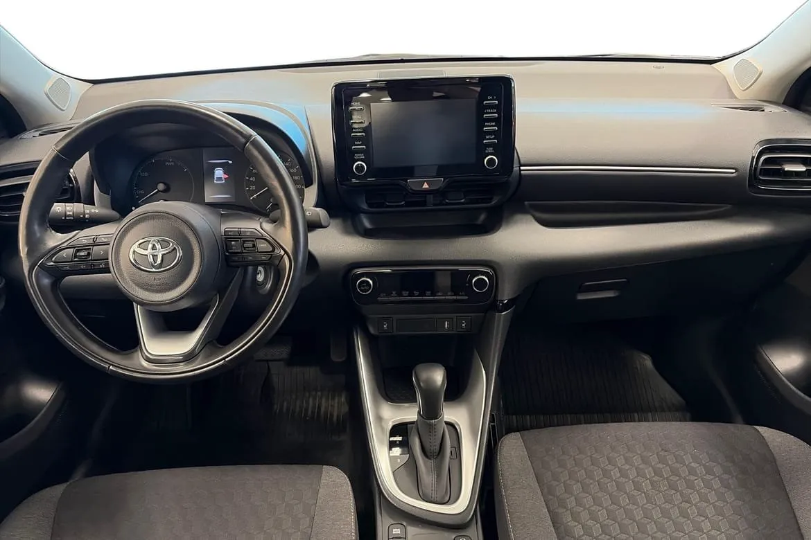 Vehicle image 7