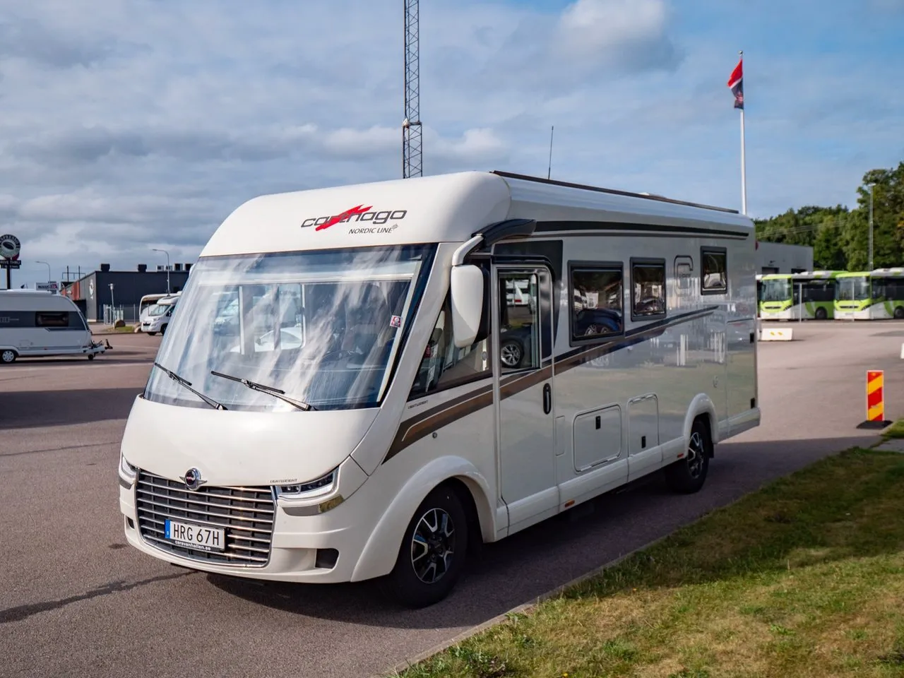 Vehicle image 23